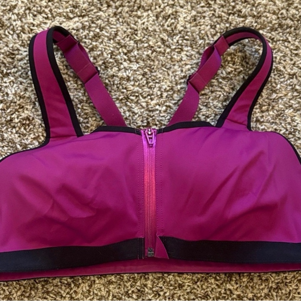 Victoria’s Secret Sports Bra